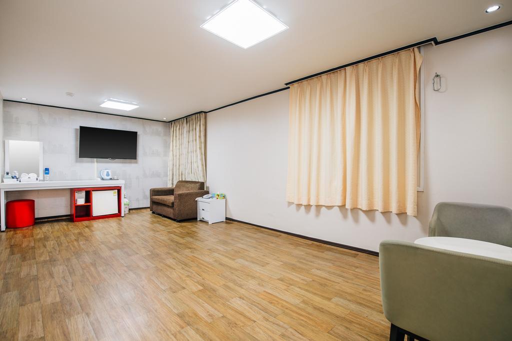 Oakra Hotel 济州市 外观 照片